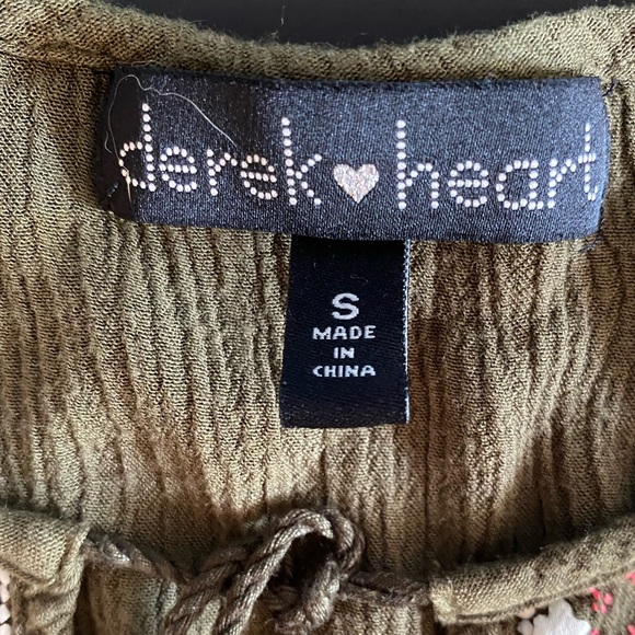 Navy green open shoulders peasant blouse - Picture 3 of 3